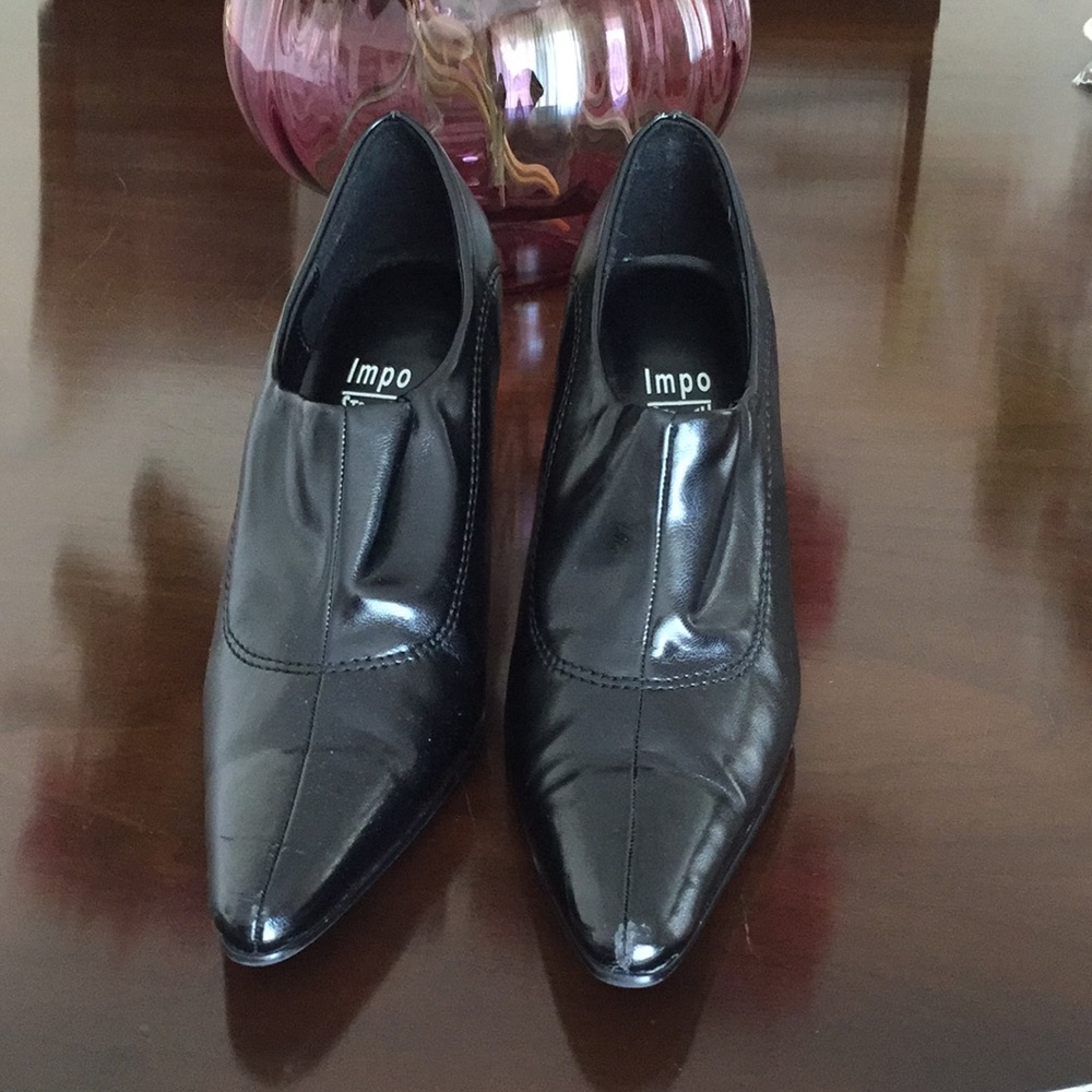 Black heels size 6
